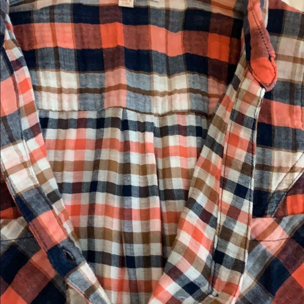 4/$20 Skies are Blue cotton gauze shirt Blue Red S - Picture 7 of 8